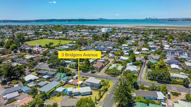 3 Bridgens Avenue Te Atatu Peninsula_15