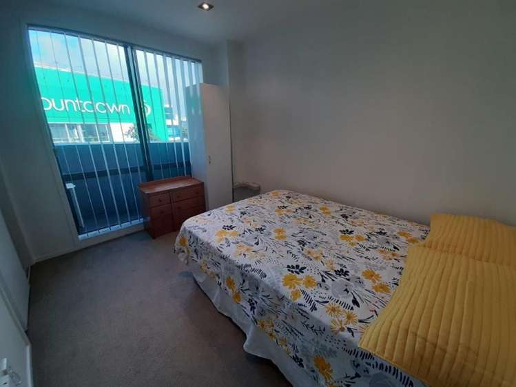 105/2 Dockside Lane Auckland Central_5