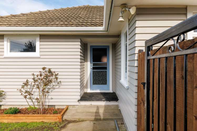 41 Basingstoke Street Aranui_15