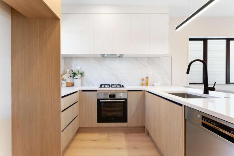 12 Greenbrier Street_1