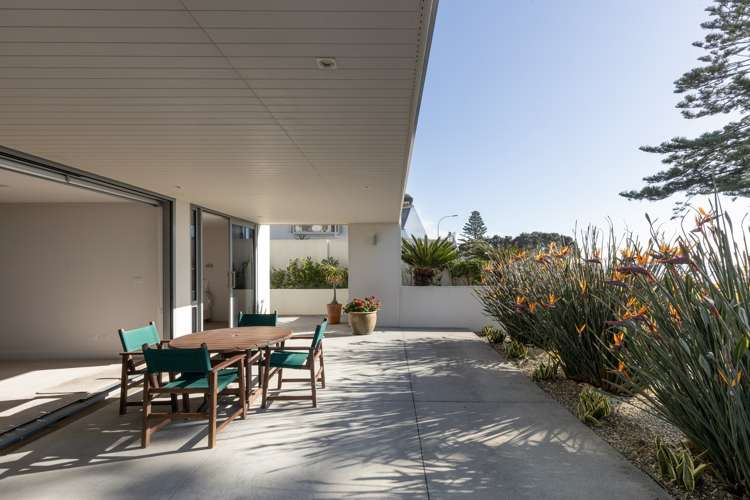 81 Marine Parade Mount Maunganui_34