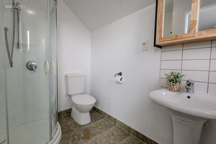 86 Bealey Street Hokitika_33