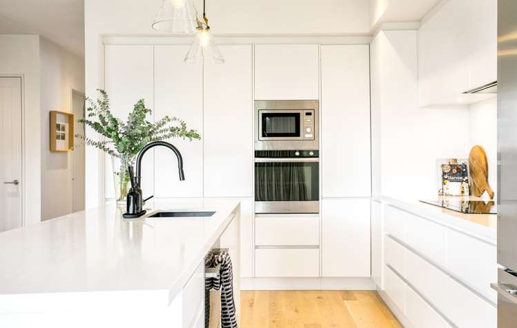 2 Airmens Lane Hobsonville_7