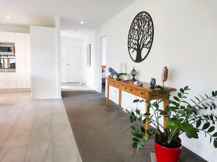 16 Roto View One Tree Point_9