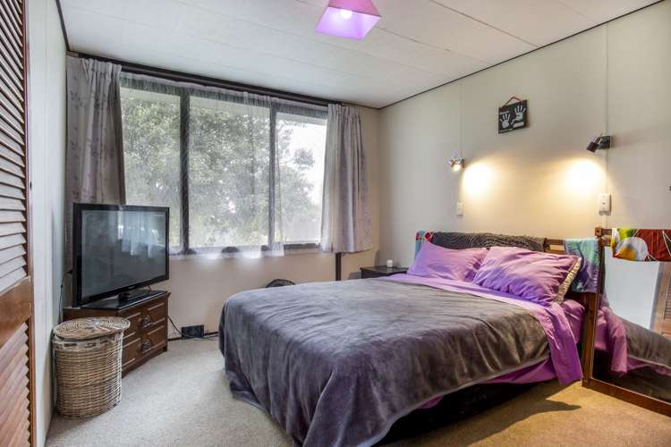 1/5 Compass Place Te Atatu Peninsula_7