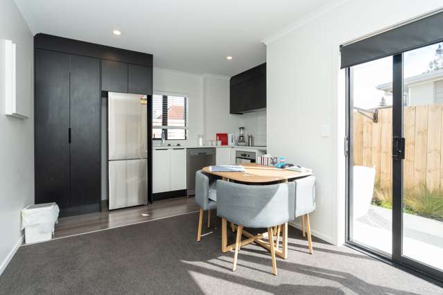 1/12 Charlemont Street Whitiora_4