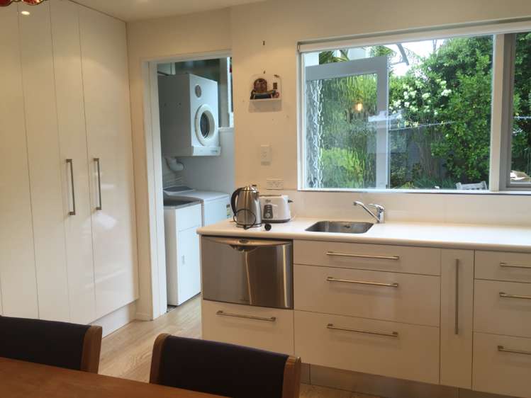 10/10 Blomfield Spa Takapuna_5