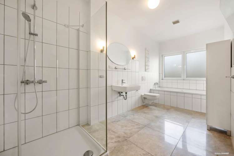 61 Roberta Crescent Orewa_15