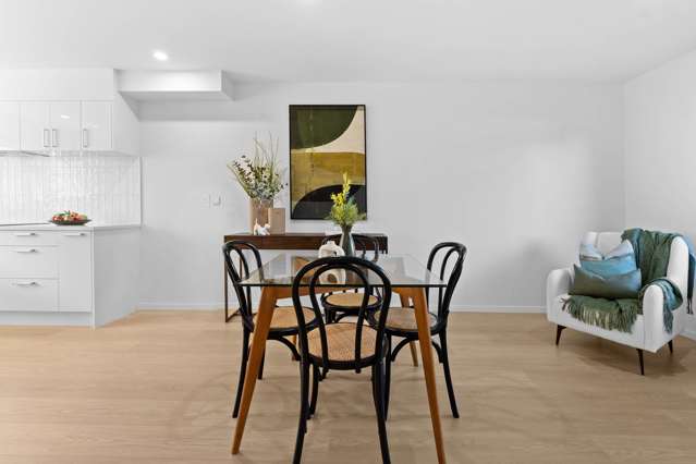 11/70 Fernhill Way Oteha_4