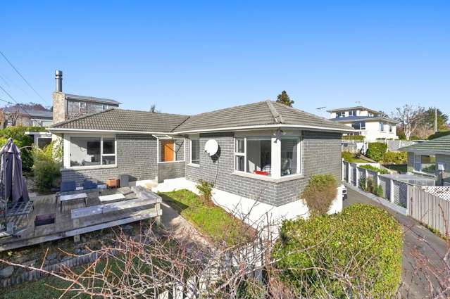 Elevated Living in Sought-After Helensburgh