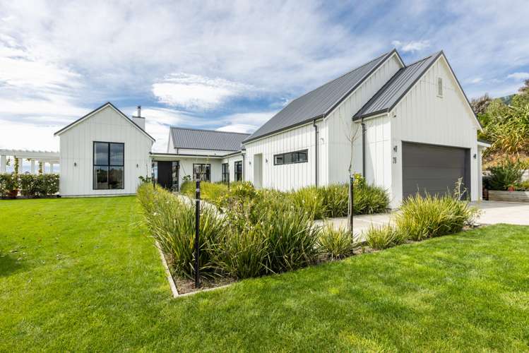 20 Quarry Ridge Poraiti_23