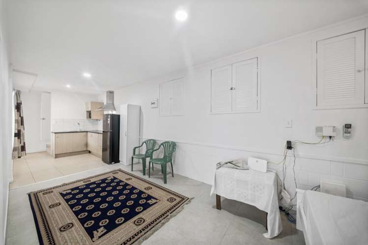13 Kohekohe Street New Lynn_16