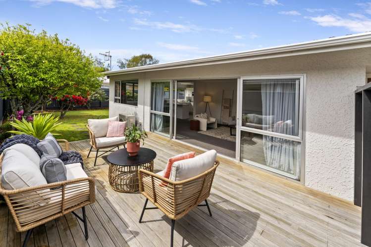 24 Exeter Street Stoke_23