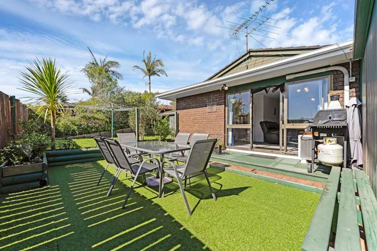 17 Jillteresa Crescent Half Moon Bay_19