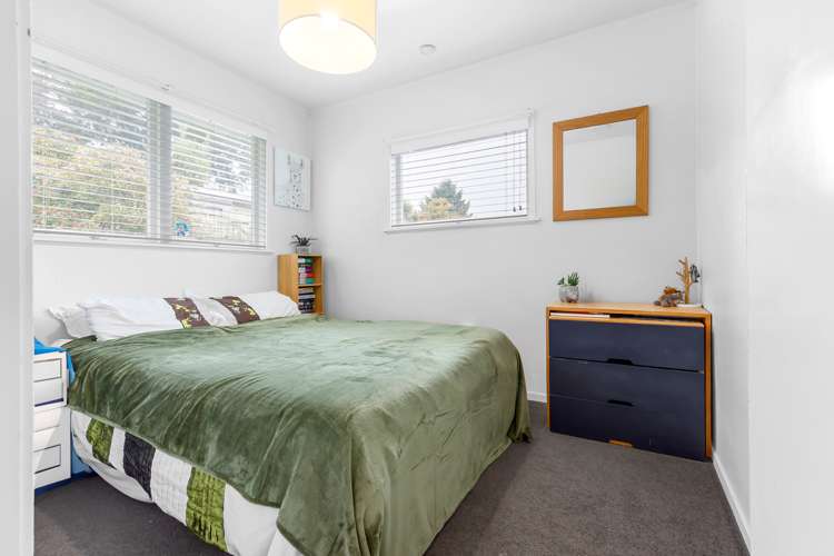 29 Tawa Street Hilltop_15