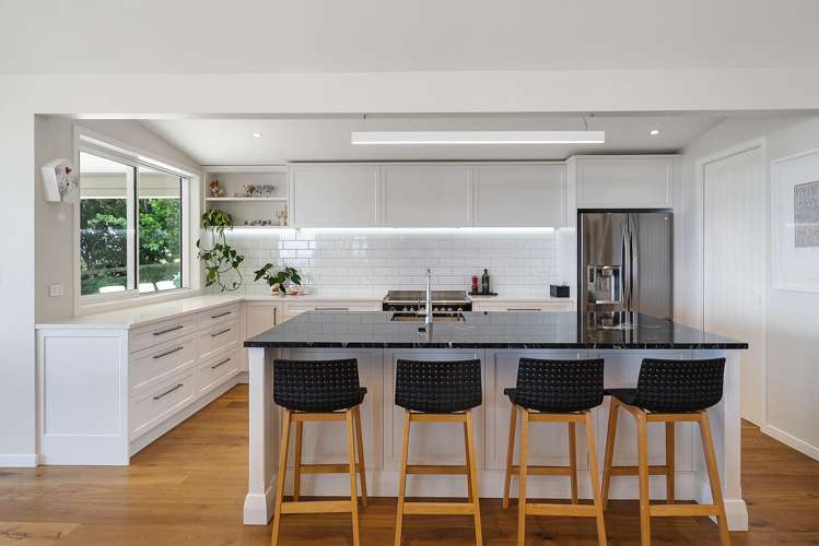 22 Lawrence Carter Drive Bombay_9