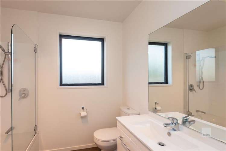 49 Wildberry Street Woolston_9