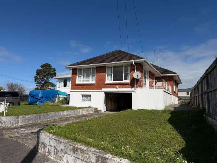 75 New Windsor Road_0