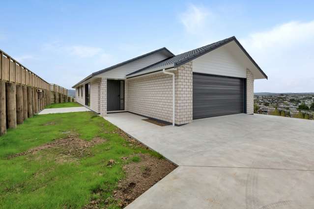 6 Milla Mae View Woodhill_1