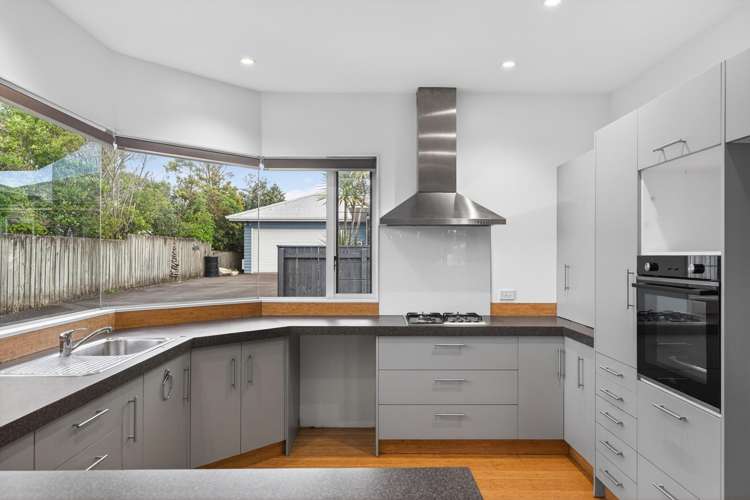 96 Awapuni Road Awapuni_13