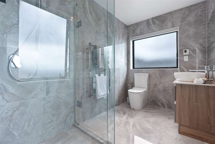 25b Arrowsmith Drive Flat Bush_8