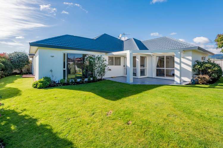 126 Guildford Drive Paraparaumu Beach_12