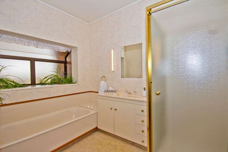 13 Milwaukee Place Glendene_14