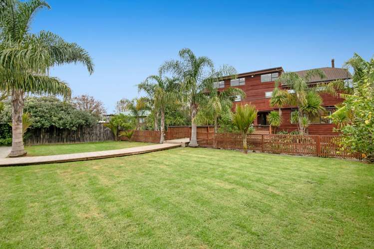 43 Langton Road Stanmore Bay_31