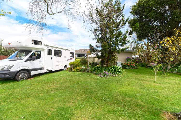 16 Pukeroa Place Papakura_20