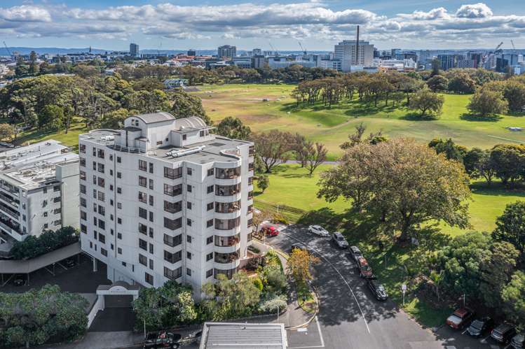 6a/27 George Street Newmarket_13