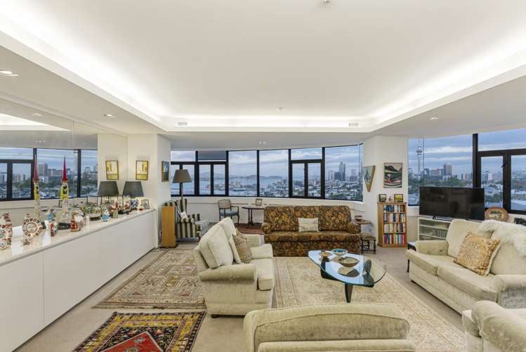 5/10 Shelly Beach Road_2