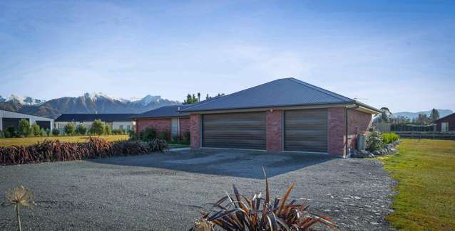 5712 West Coast Road Springfield_3