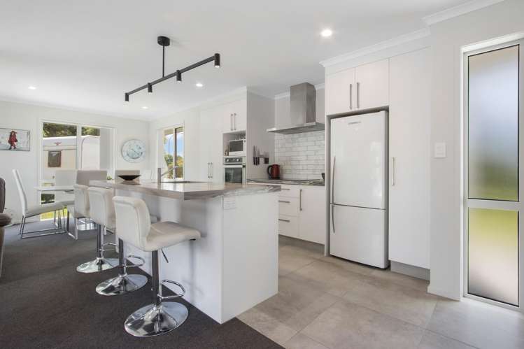 6A Highfields Drive Katikati_1