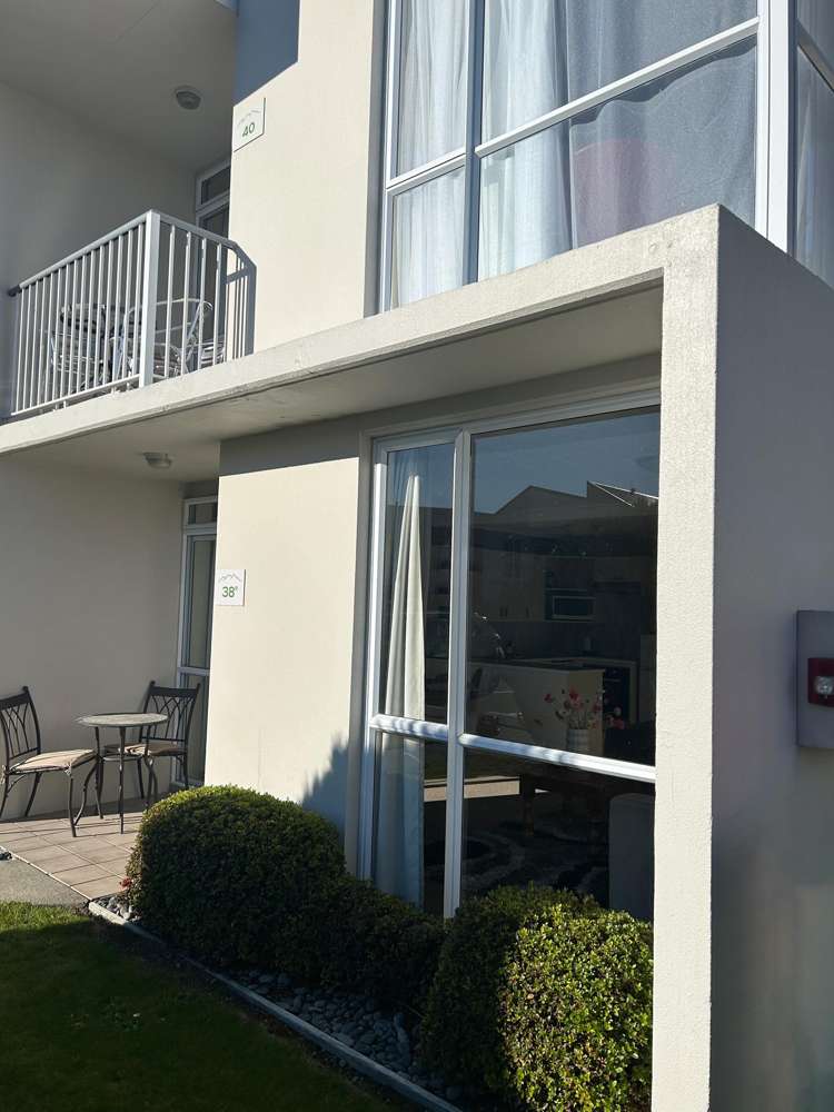 38A & B/43 Barkers Road_1