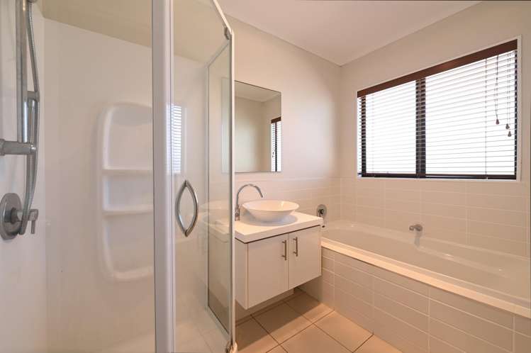 19C Bell Road Western Heights_11