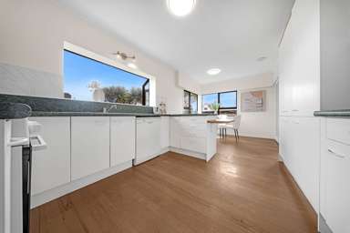 12 Holden Place_2