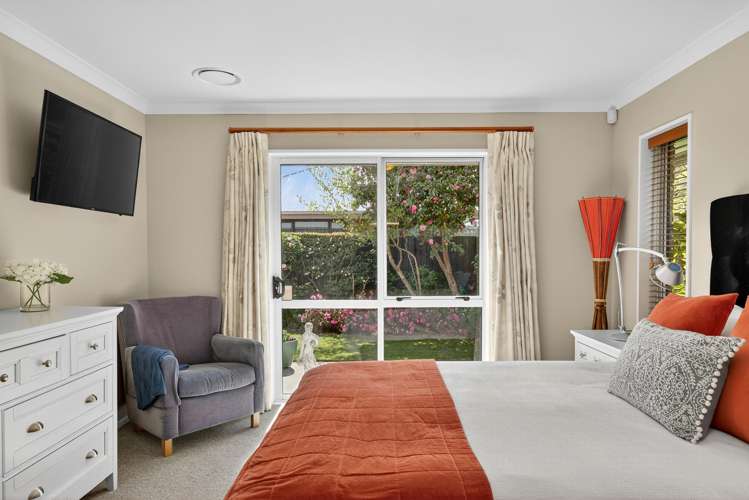 8 Avon Gate Russley_18