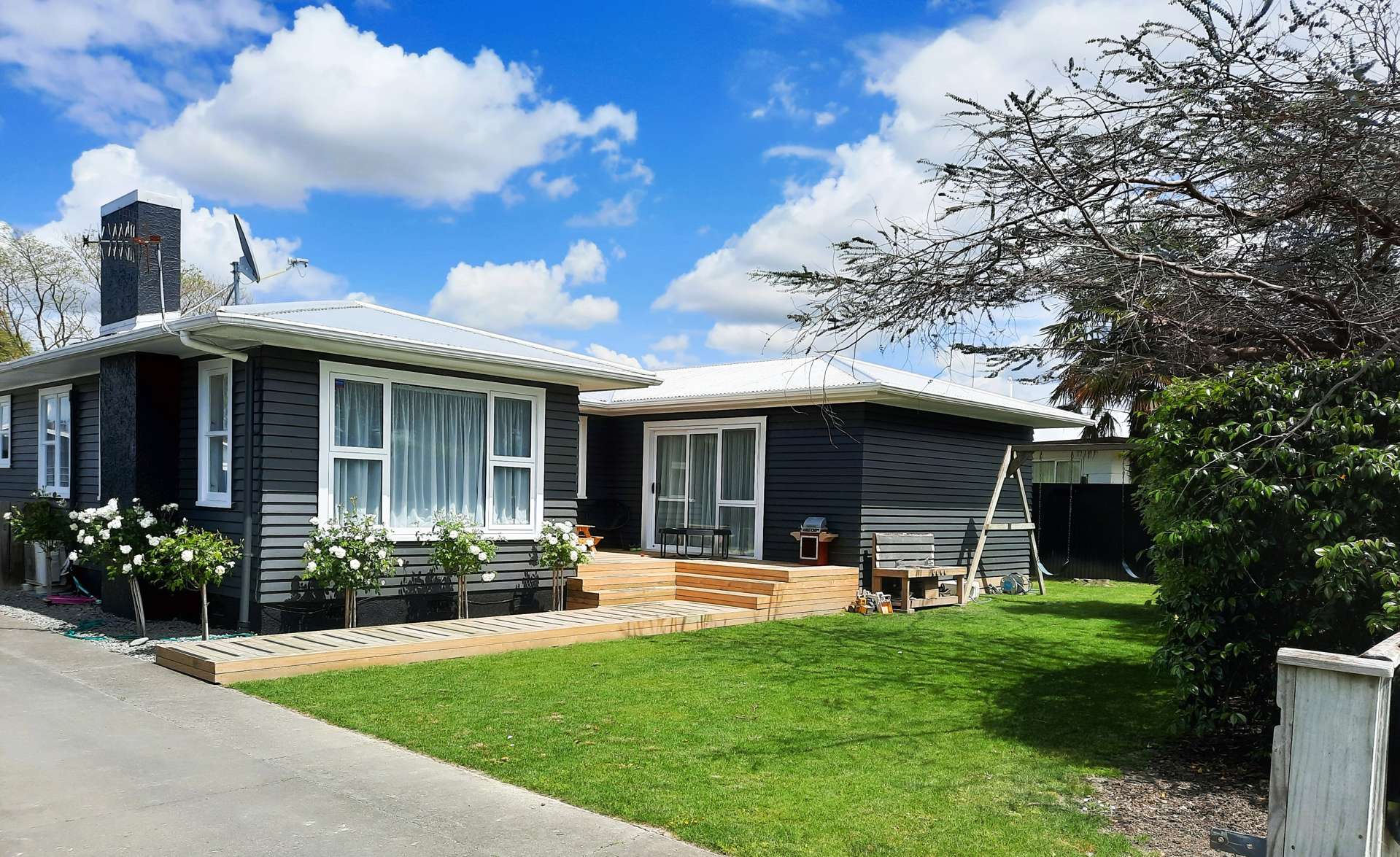 402 Murdoch Road West Raureka_0