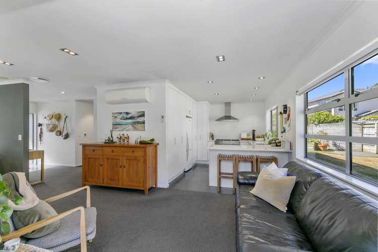 11 Yarnbrook Grove Churton Park_11
