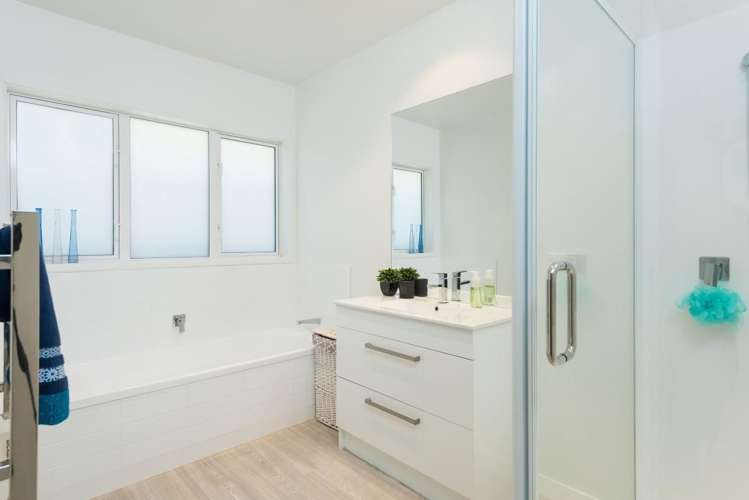 141 Condor Drive Pyes Pa_19