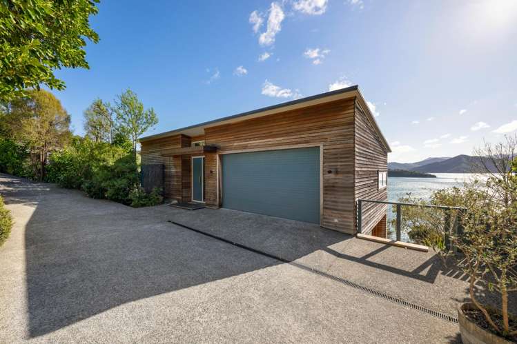 273 Port Underwood Road Waikawa_34