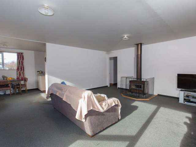 5a Larch Place Wanaka_3