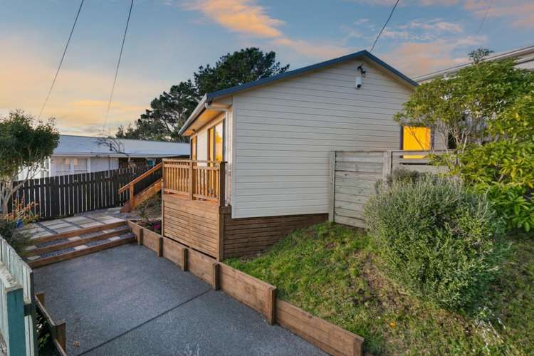 2 Beazley Avenue_1