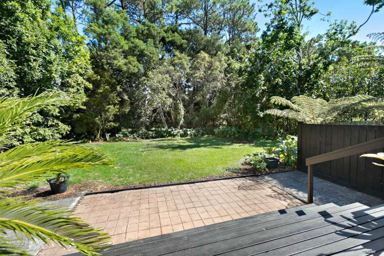 2/157 Portage Road New Lynn_21