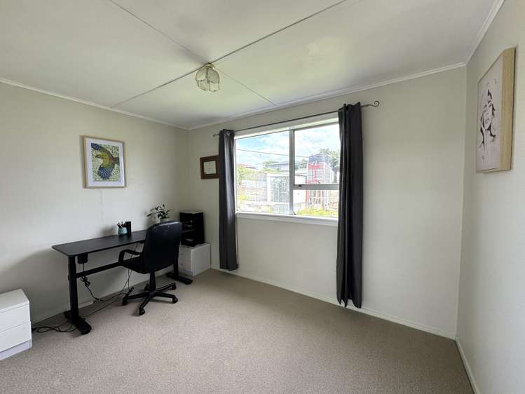 9 Cargill Street Owaka_17