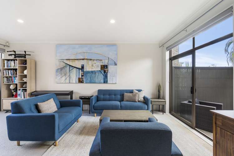 82 Tihi Street Stonefields_5