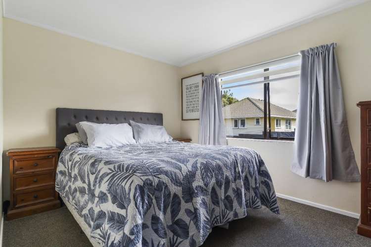Unit 1/98 Barrys Road Glendene_2