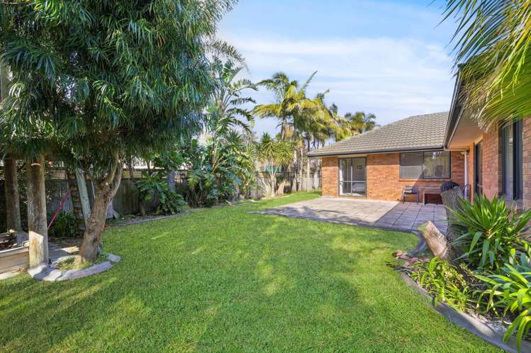 71 Regency Park Drive Gulf Harbour_21