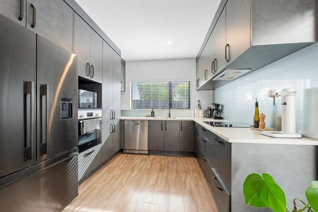 15 Korama Lane New Lynn_3