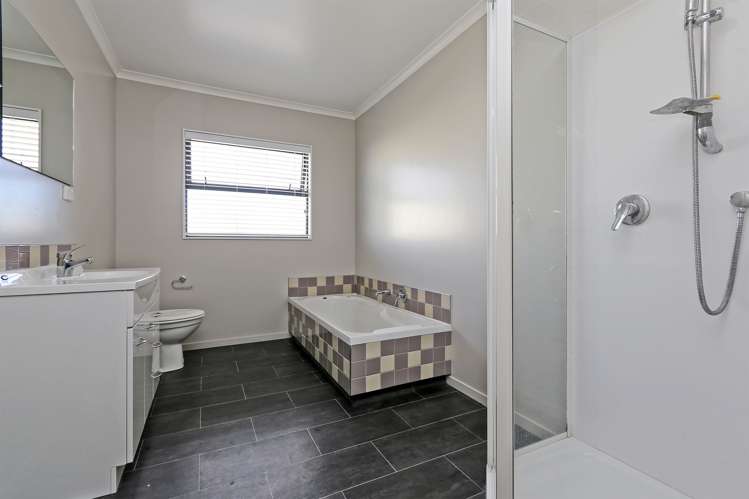 10 Burness Road Greenmeadows_5